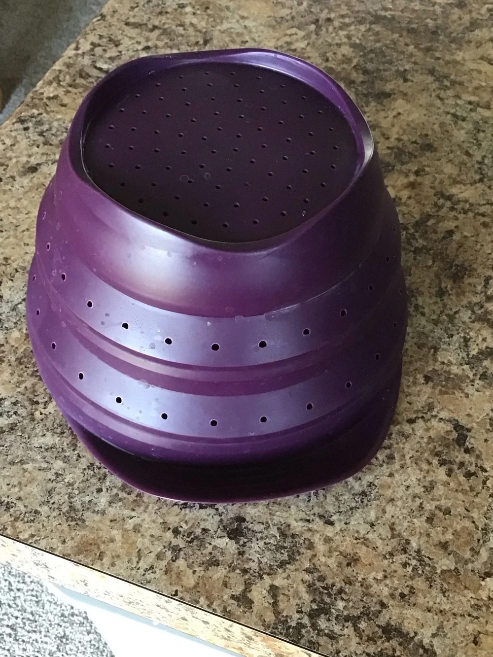 Purple Collapsible Silicone Strainer/Colander
